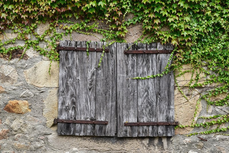 Rustic Accents